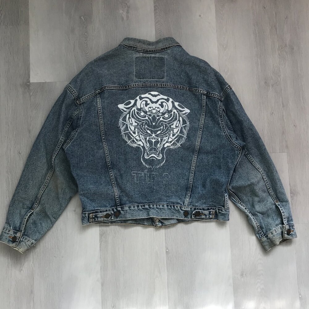 VINTAGE LEVIS MENS TRUCKER JACKET SCREEN PRINT WHITE TIGER LARGE